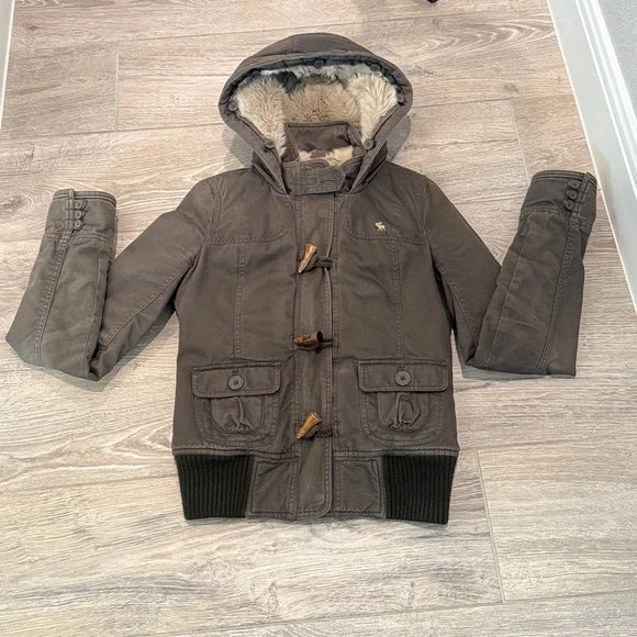 ABERCROMBIE Y2K FAUX FUR UTILITY JACKET - Picture 5 of 12